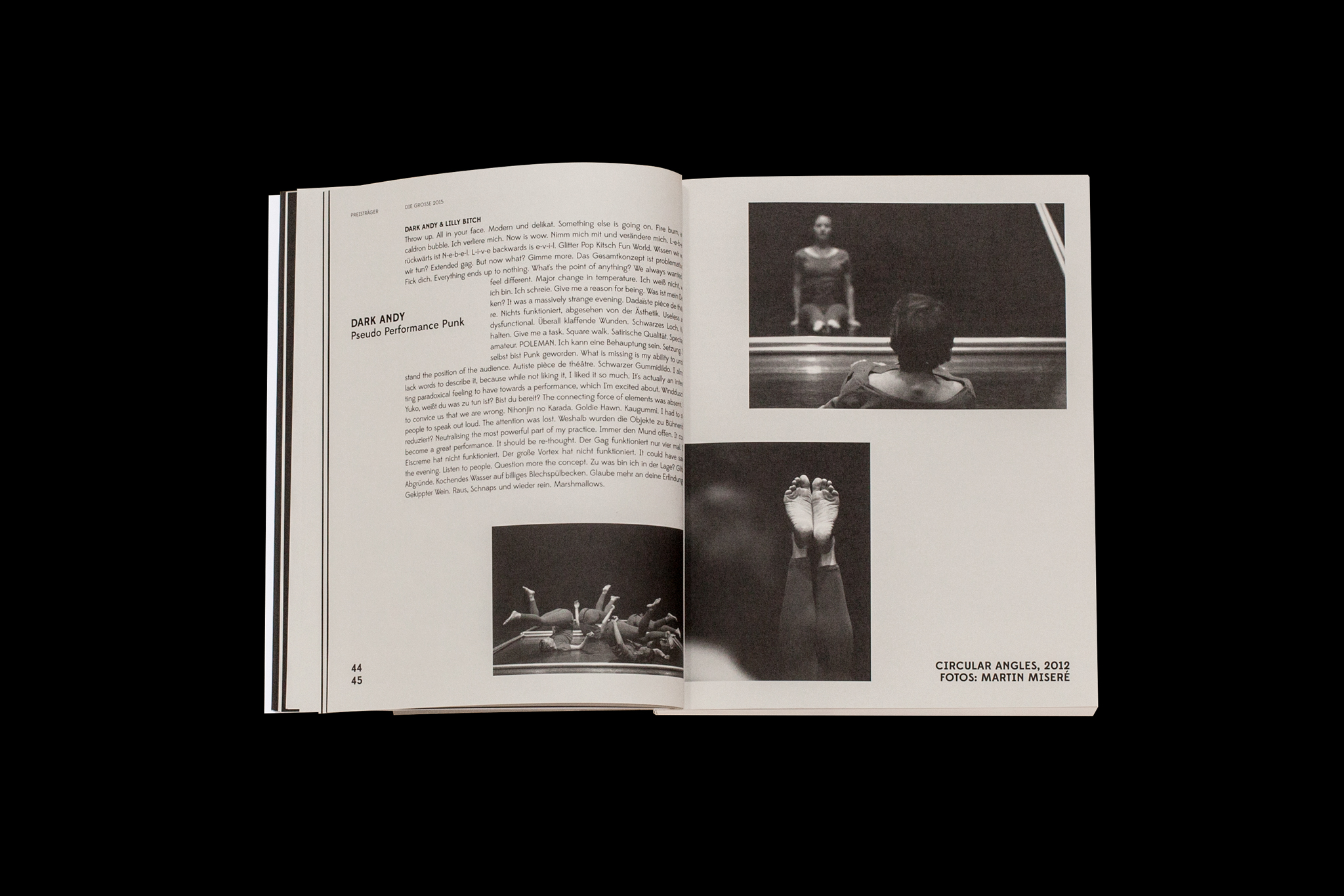Doppelseite Ausstellungskatalog mit t&auml;nzerischen Fotografien / Double page exhibition catalog with dance photographs