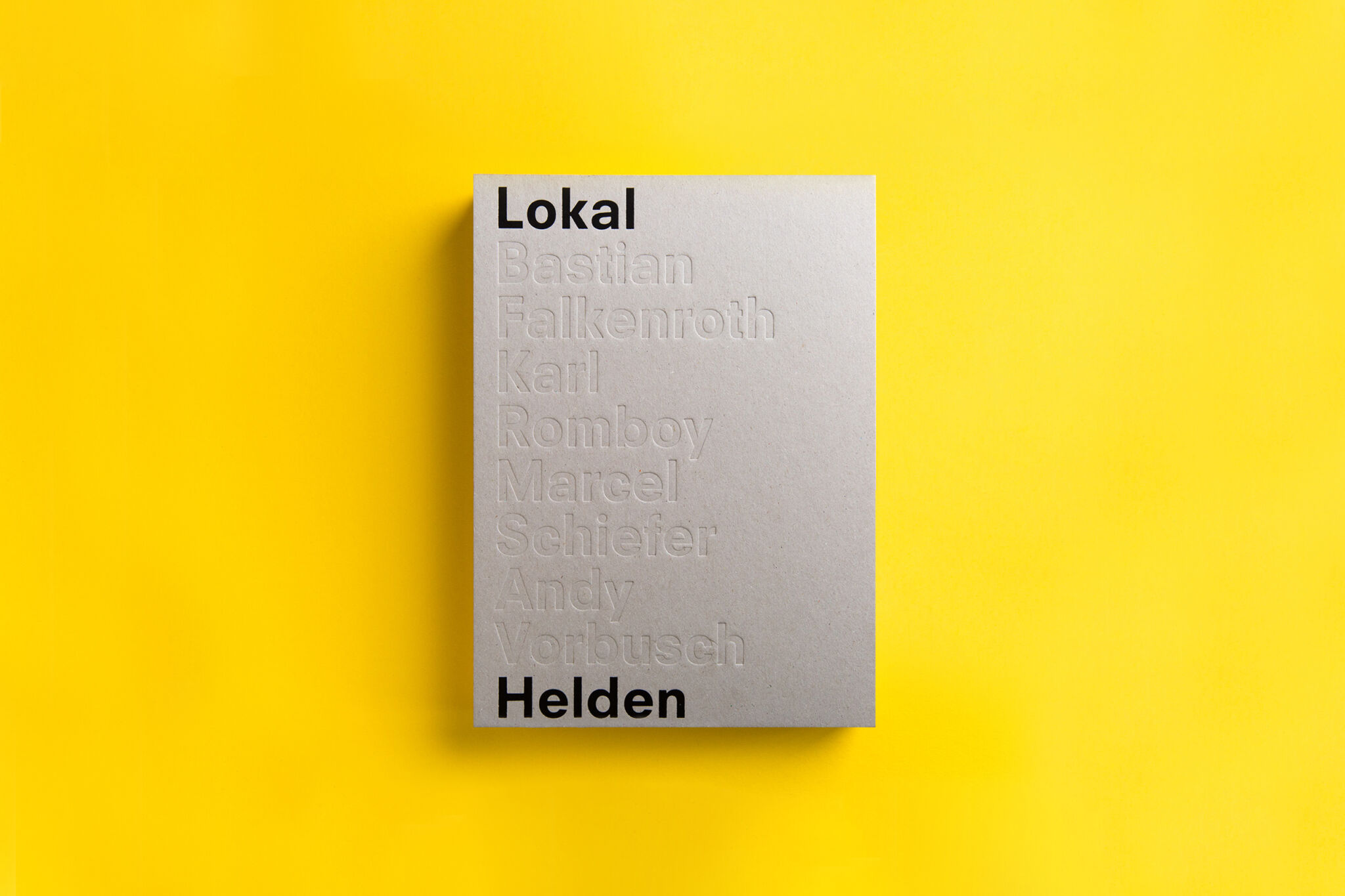 Buchcover aus Graupappe mit Pr&auml;gung / Book cover gray cardboard with embossing