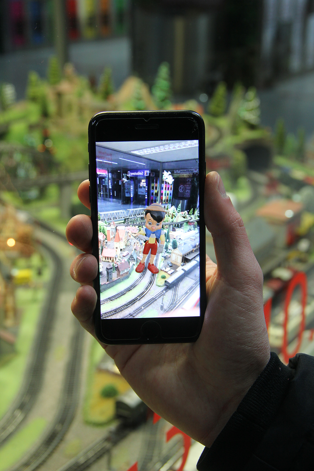 3D-AR Anwendung auf einem Smartphone / 3D AR application on a smartphone