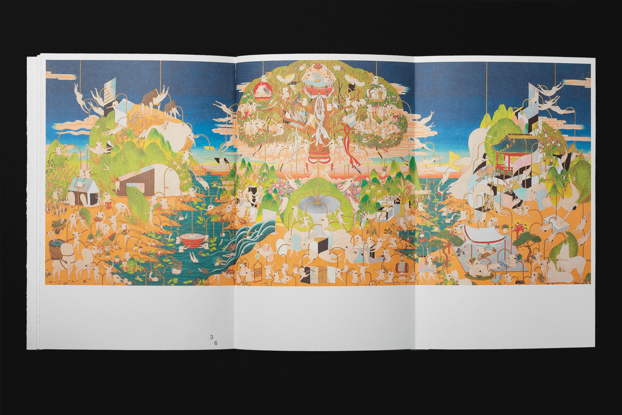 ausgeklappter bunter Triptychon / folded out colourful triptych